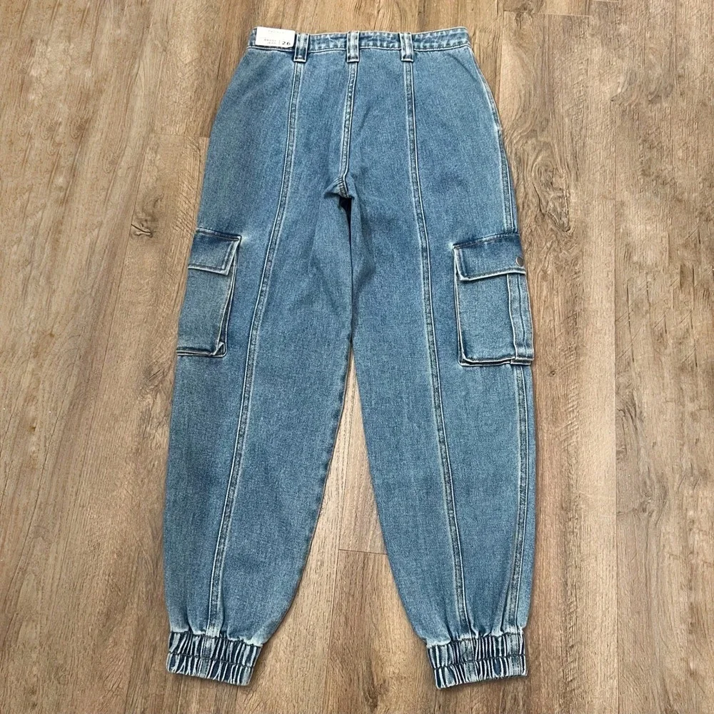 PacSun Baggy Cargo Jeans Blue Medium Wash High Rise Jogger Denim Jeans 26 NWT